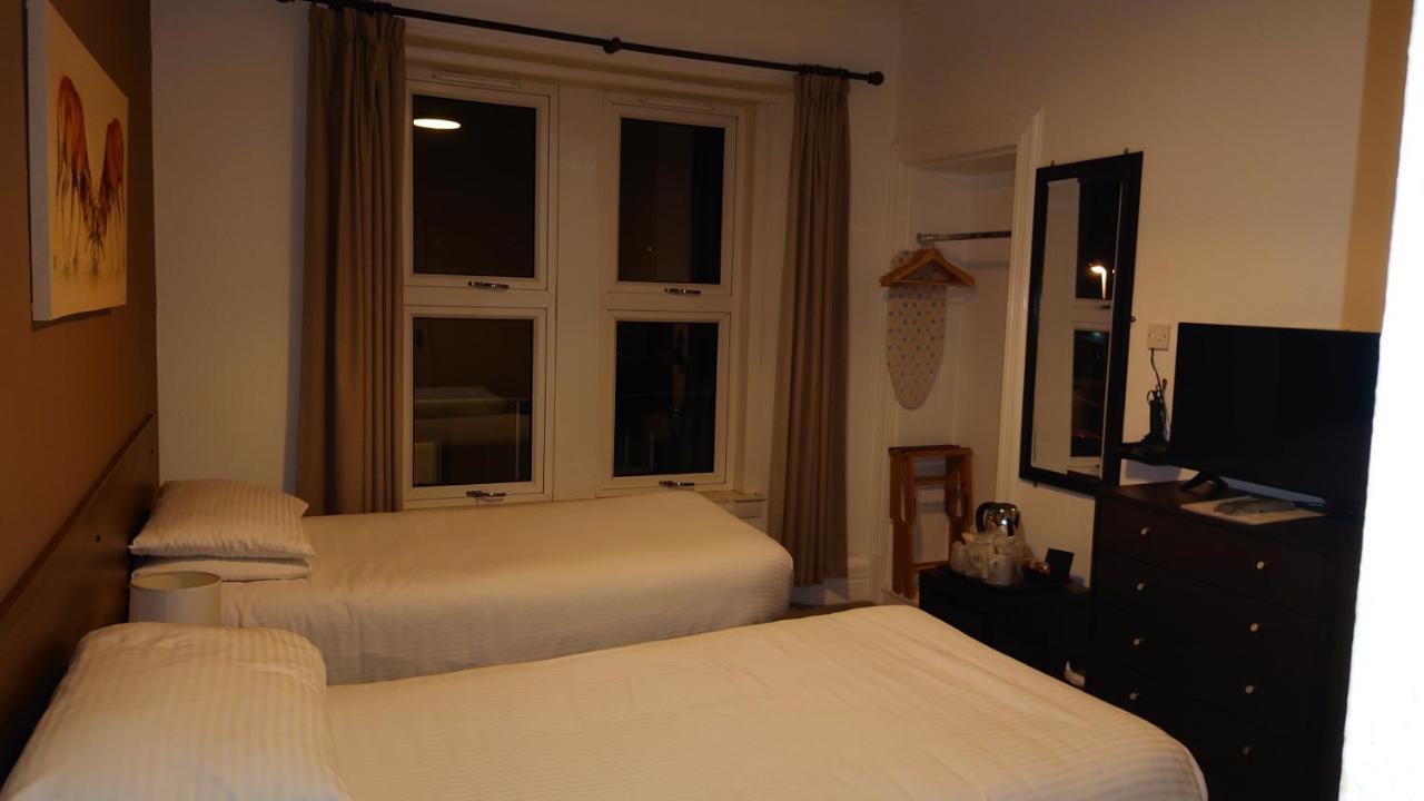 Corner Hotel Carnoustie Buitenkant foto